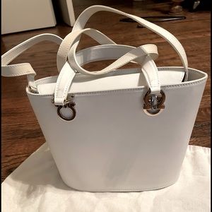 Salvatore Ferragamo vintage bucket shoulder bag